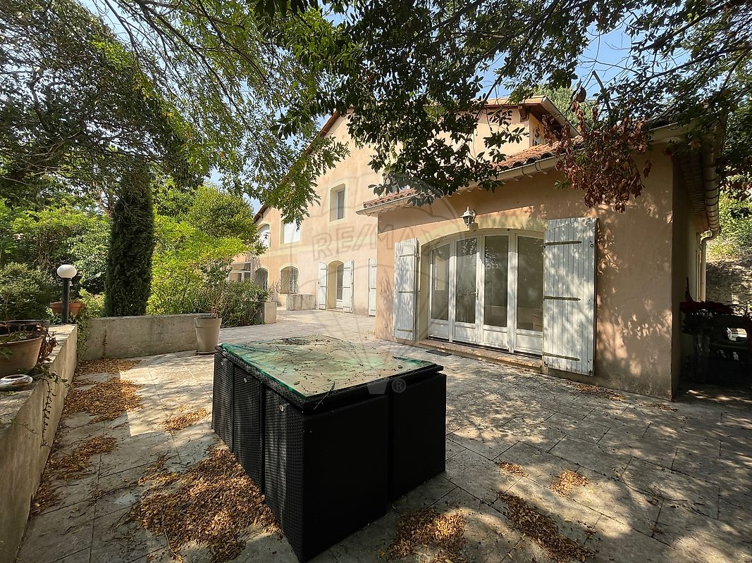 Immobilier pro à vendre - Nîmes 30900