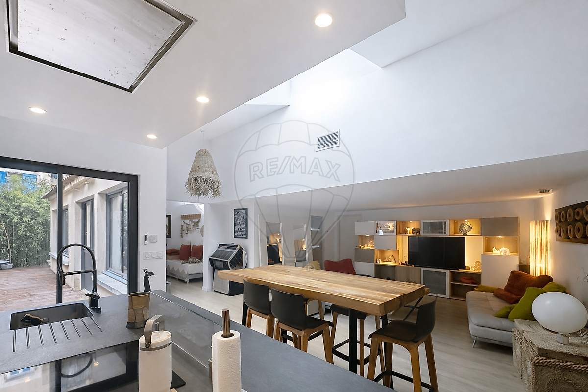 Maison à vendre, 5 pièces - Nîmes 30000