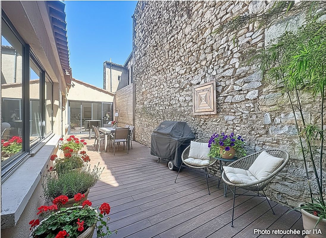 Maison à vendre, 5 pièces - Nîmes 30000