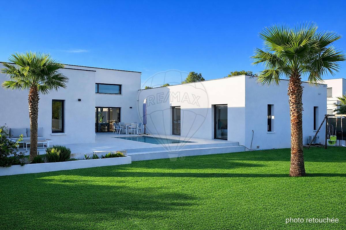 Maison à vendre, 7 pièces - Nîmes 30900