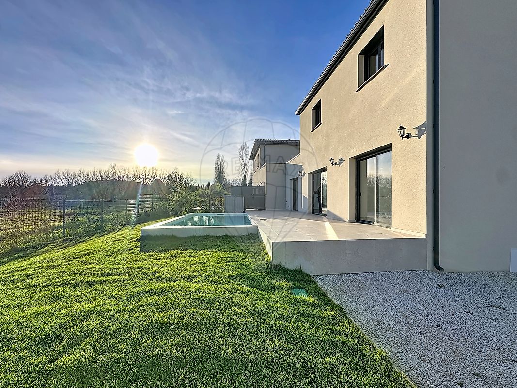 Maison à vendre, 5 pièces - Uzès 30700