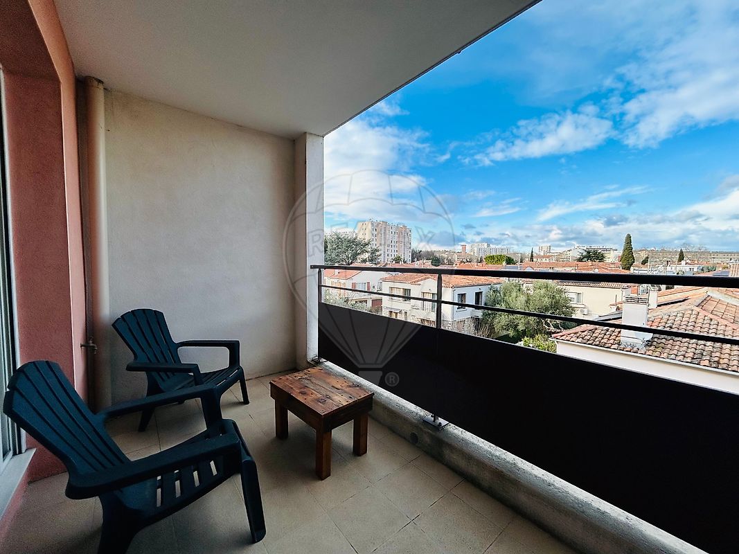 Appartement à vendre, 2 pièces - Nîmes 30900