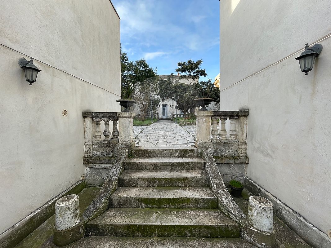 Immeuble à vendre - Nîmes 30000