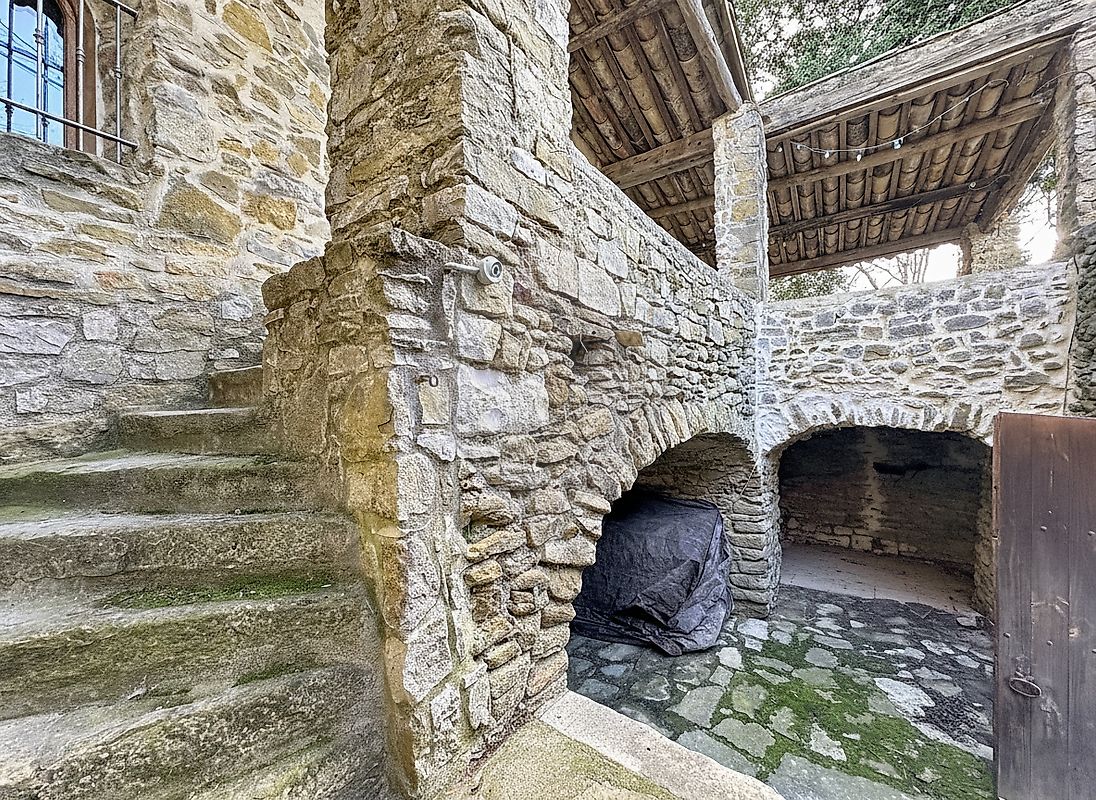 Maison à vendre, 8 pièces - Deaux 30360