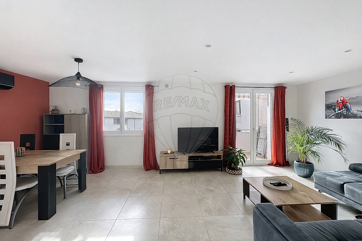 Appartement à vendre, 3 pièces - Nîmes 30900
