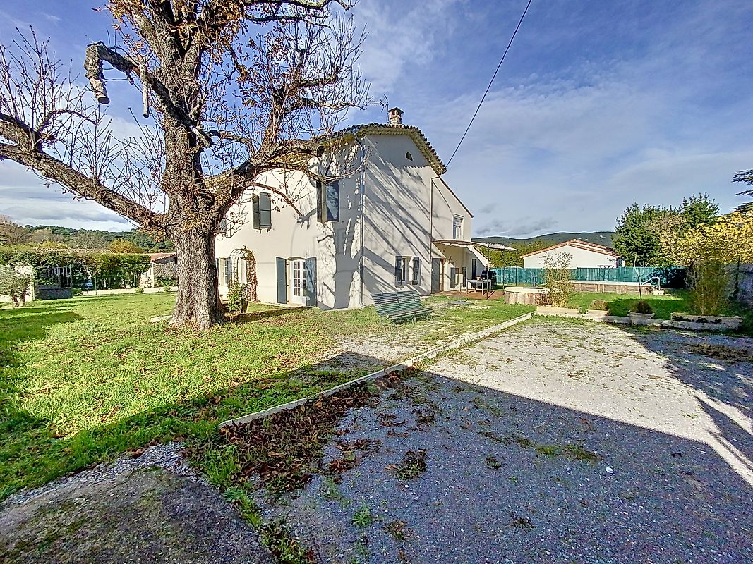 Maison à vendre, 7 pièces - Boisset-et-Gaujac 30140