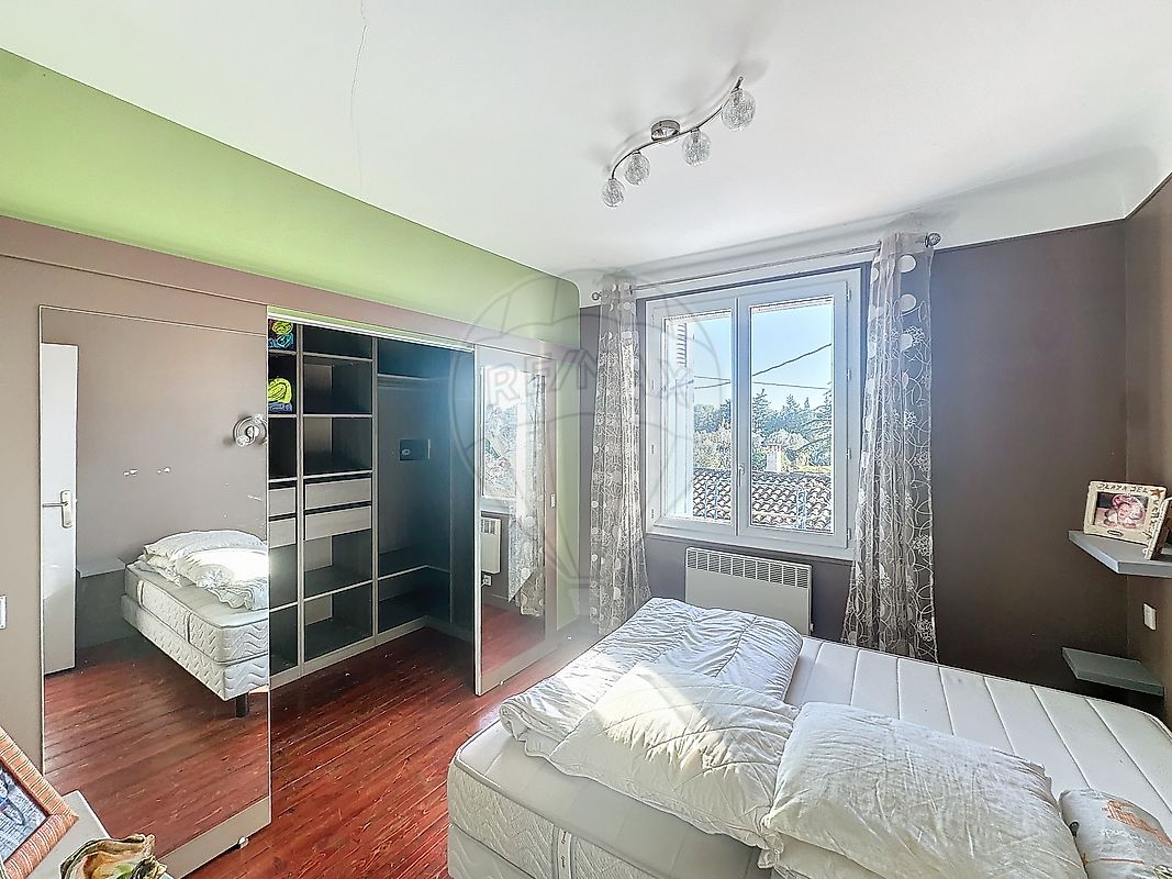 Maison à vendre, 12 pièces - Beaucaire 30300