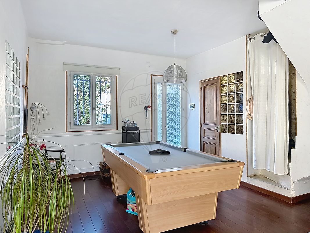 Maison à vendre, 7 pièces - Nîmes 30000