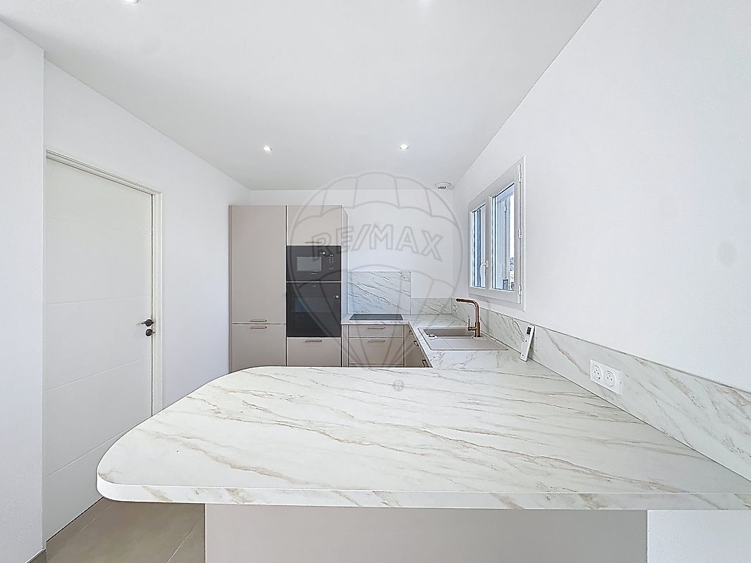 Maison à vendre, 4 pièces - Nîmes 30900