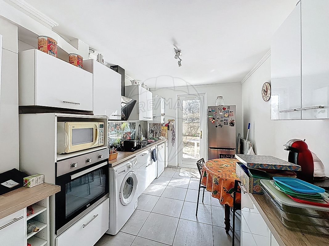 Maison à vendre, 5 pièces - Nîmes 30900