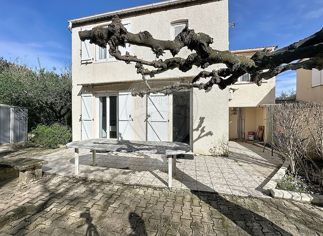 Maison à vendre, 5 pièces - Nîmes 30900