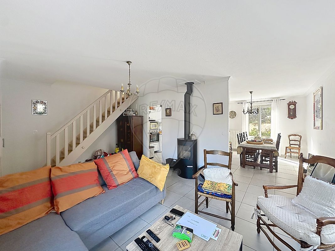 Maison à vendre, 5 pièces - Nîmes 30900