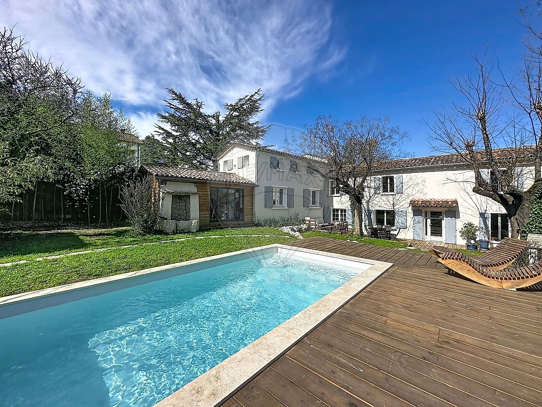 Maison à vendre, 9 pièces - Boisset-et-Gaujac 30140