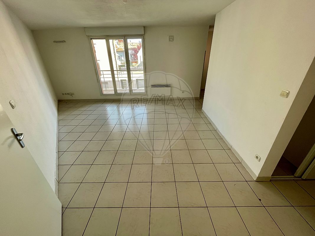 Appartement à vendre, 3 pièces - Nîmes 30000