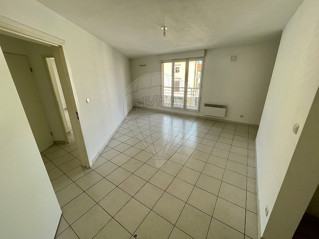 Appartement à vendre, 3 pièces - Nîmes 30000