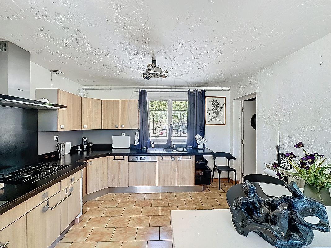 Maison à vendre, 6 pièces - Boisset-et-Gaujac 30140