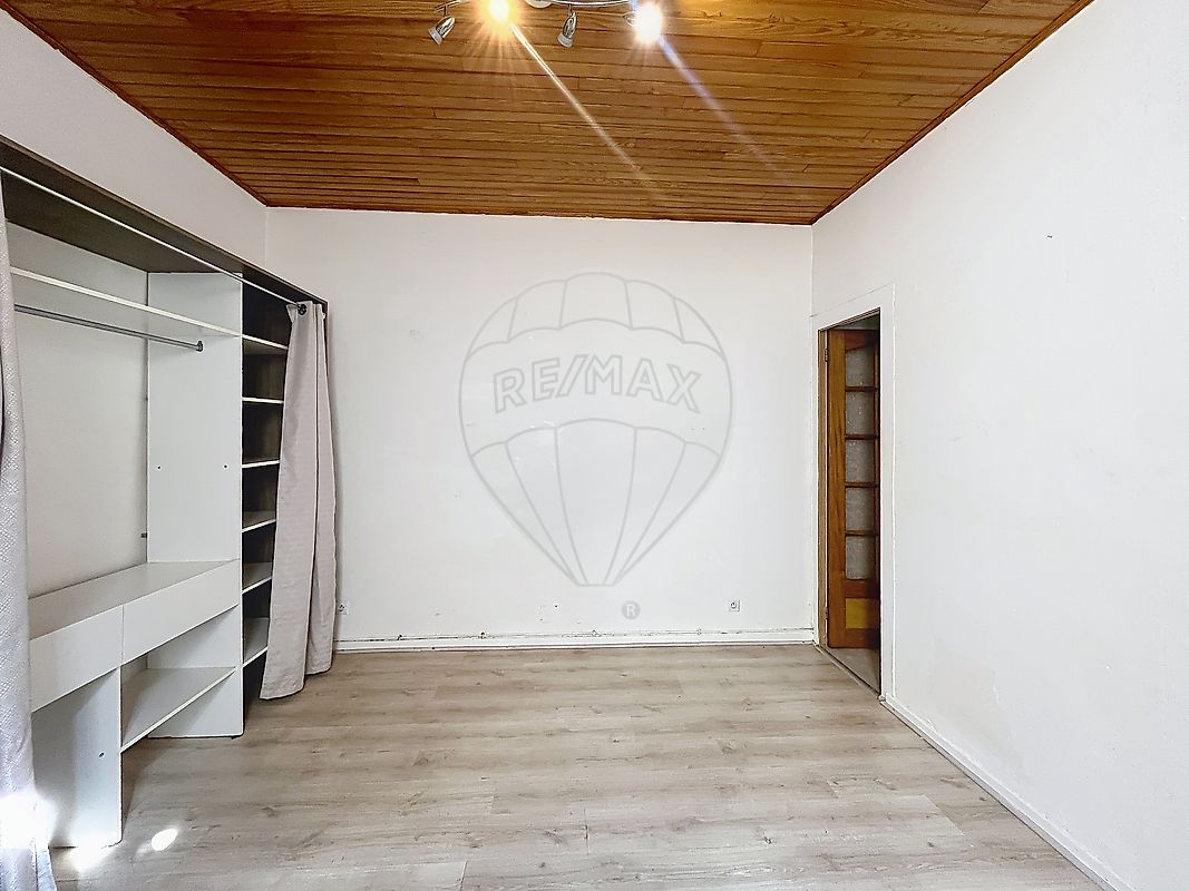 Appartement à louer, 1 pièce - Nîmes 30900