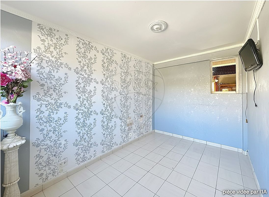 Maison à vendre, 5 pièces - Nîmes 30900