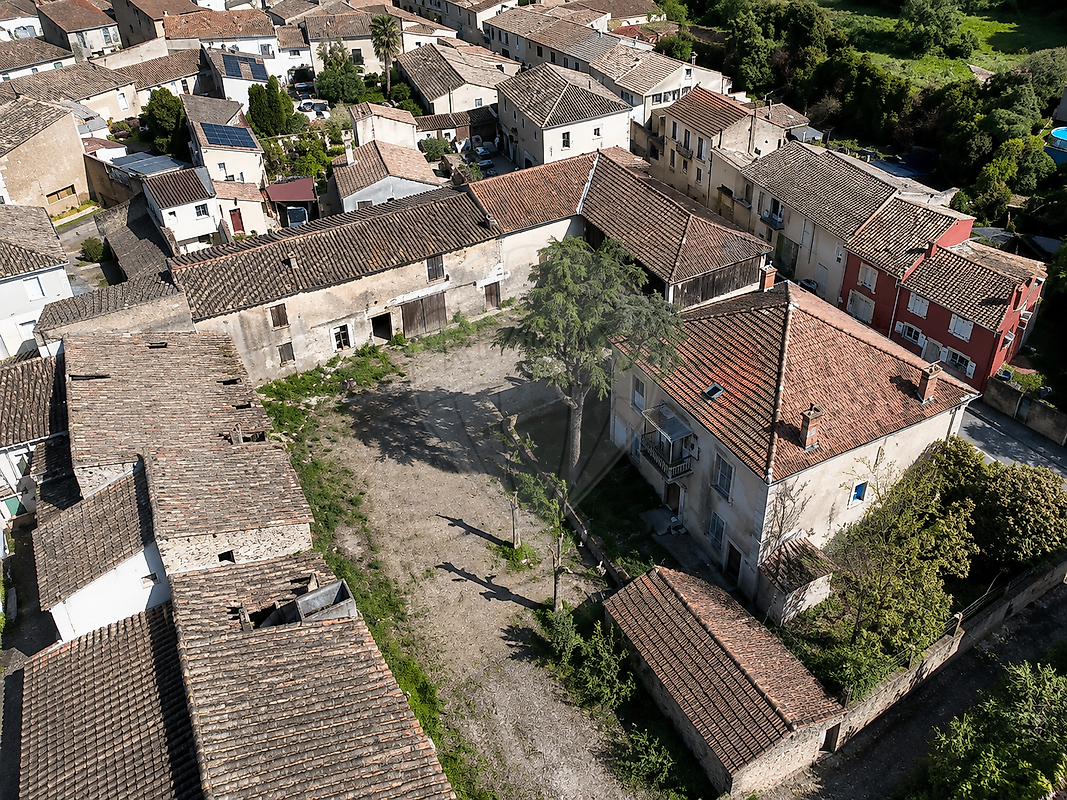 Immeuble à vendre - Beauvoisin 30640