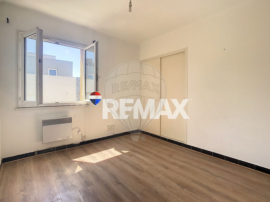 Appartement à louer, 3 pièces - Nîmes 30000