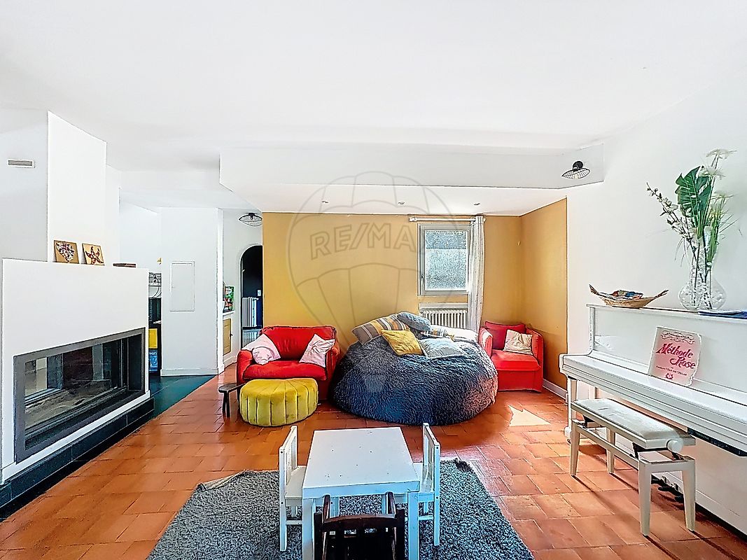 Maison à vendre, 11 pièces - Nîmes 30900