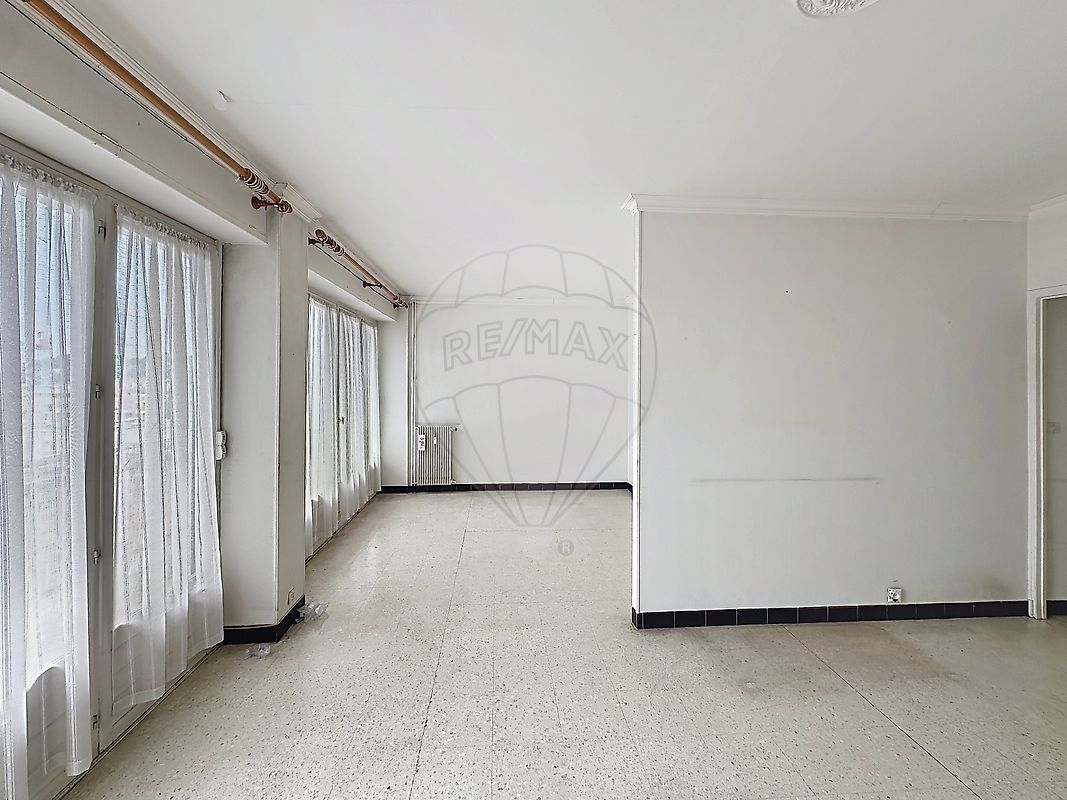 Appartement à vendre, 4 pièces - Nîmes 30900