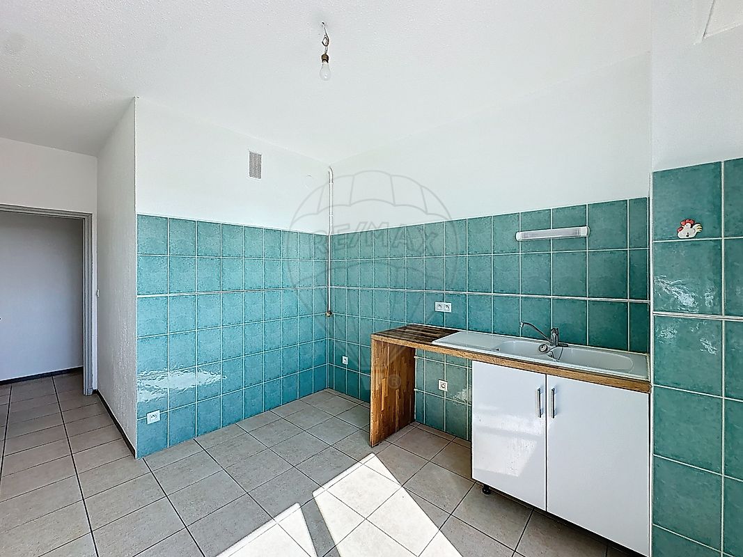 Appartement à vendre, 2 pièces - Nîmes 30000