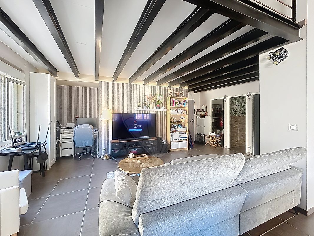 Appartement à vendre, 3 pièces - Bellegarde 30127