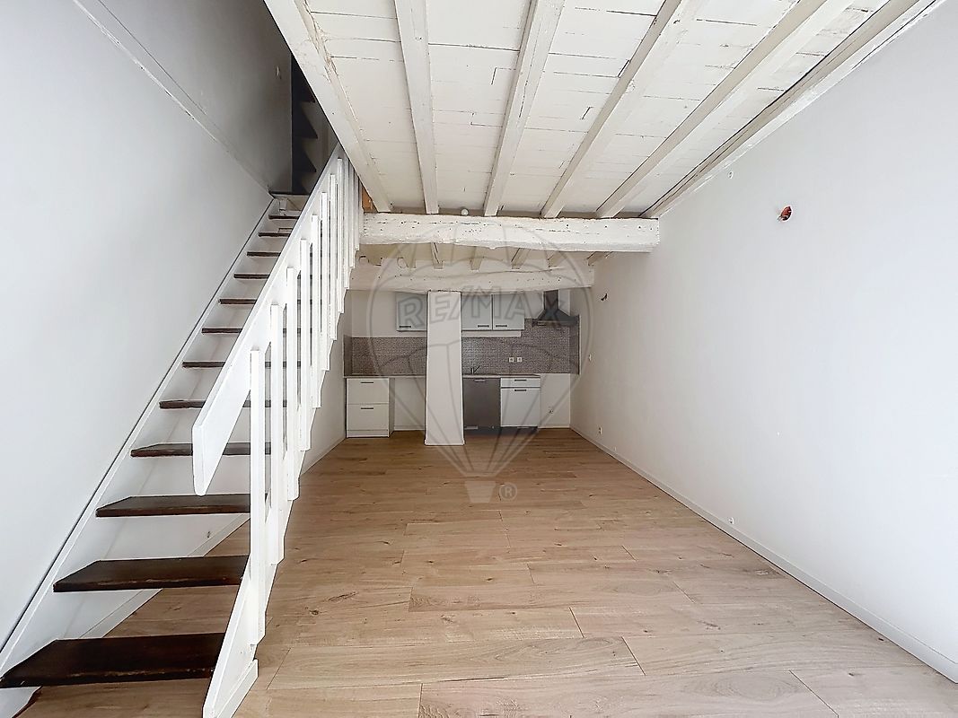 Maison à vendre, 3 pièces - Bellegarde 30127