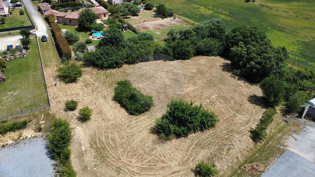 Terrain à vendre, 1873 m² - Saint-Hilaire-de-Brethmas 30560