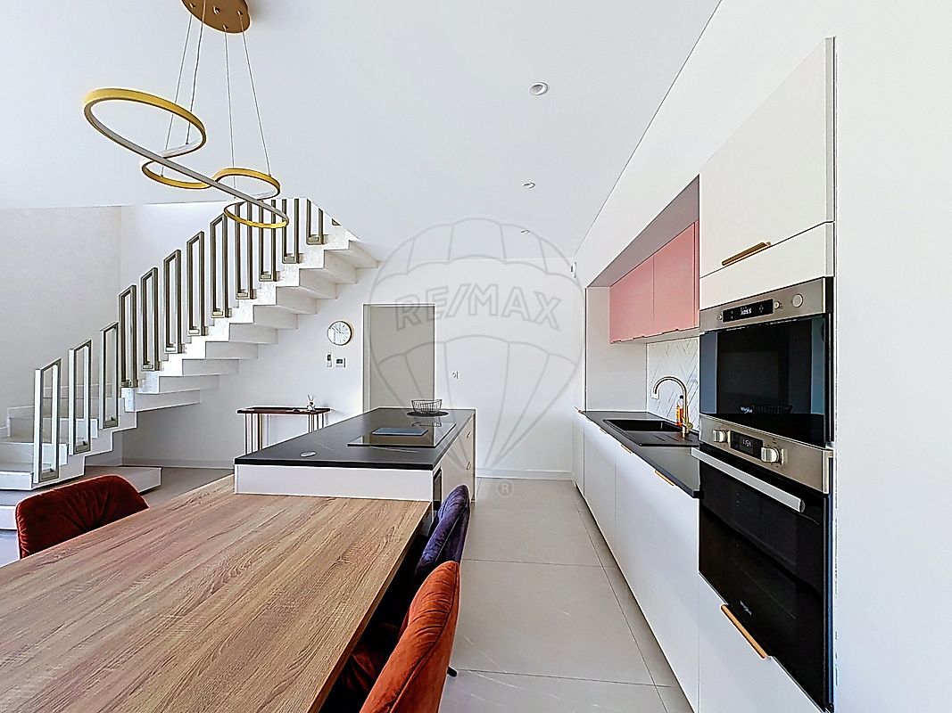 Maison à vendre, 5 pièces - Nîmes 30900