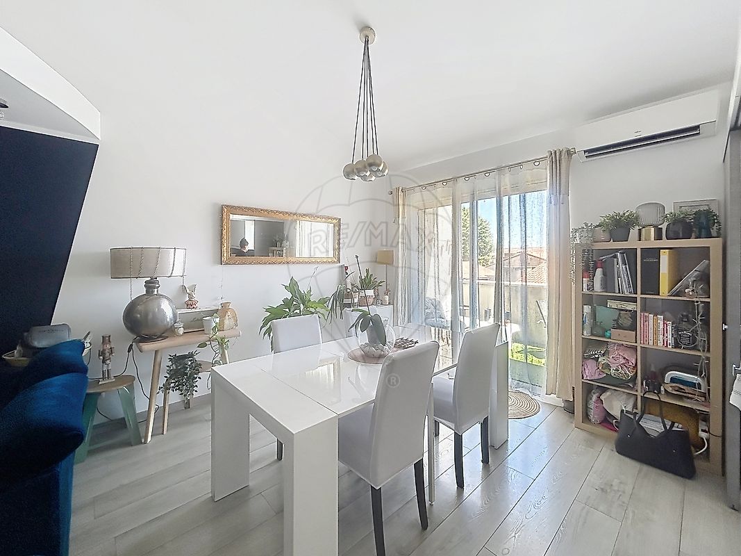 Appartement à louer, 4 pièces - Nîmes 30900