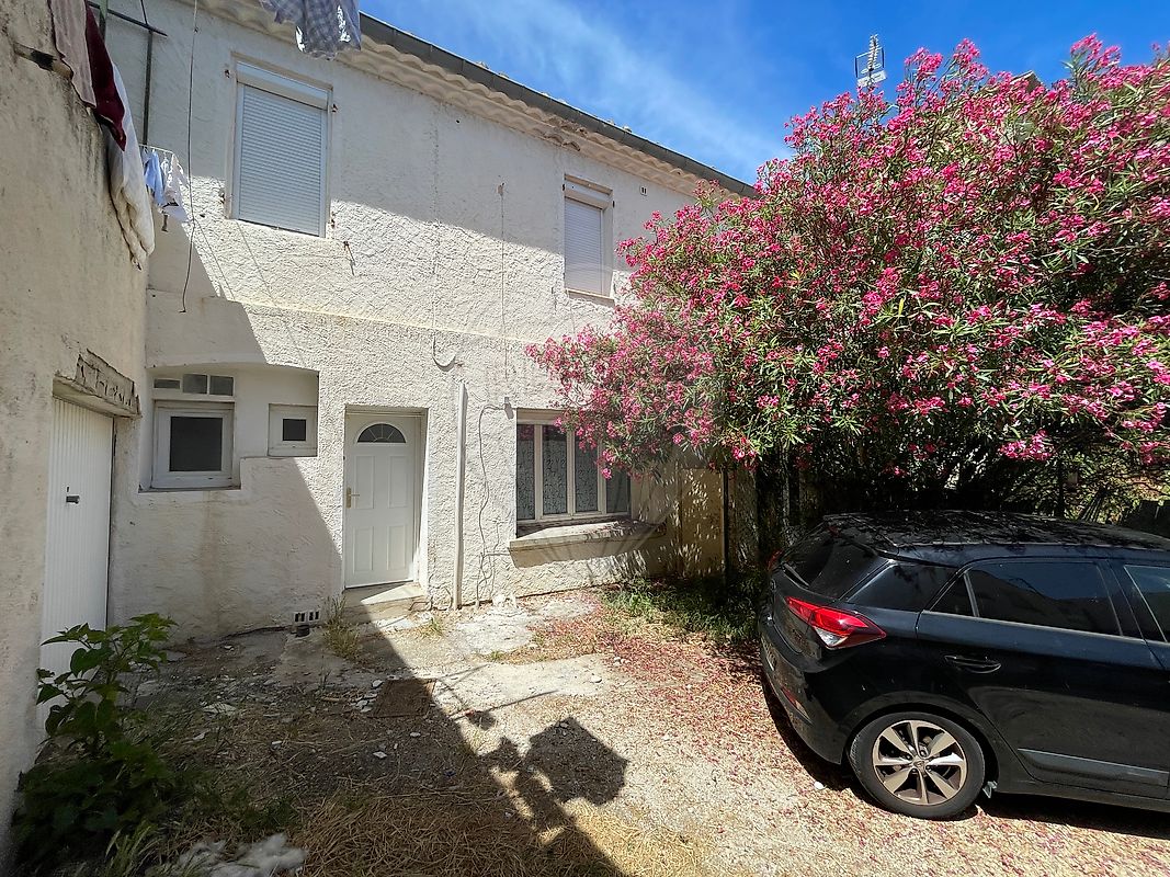 Immeuble à vendre - Vergèze 30310
