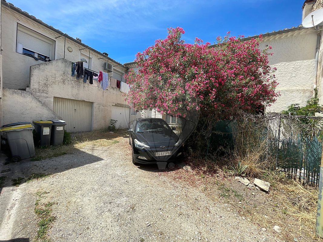 Immeuble à vendre - Vergèze 30310