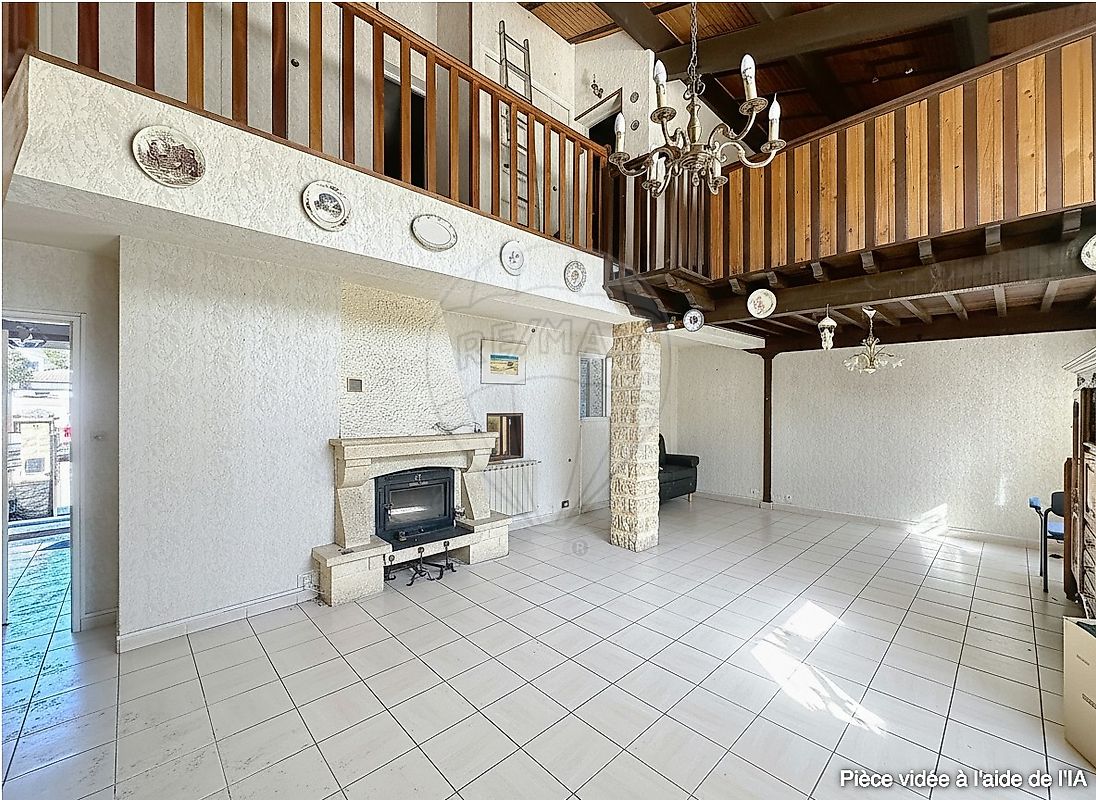 Maison à vendre, 5 pièces - Nîmes 30900