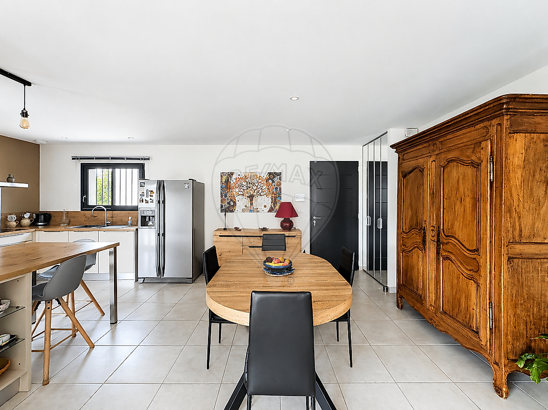 Maison à vendre, 4 pièces - Nîmes 30900