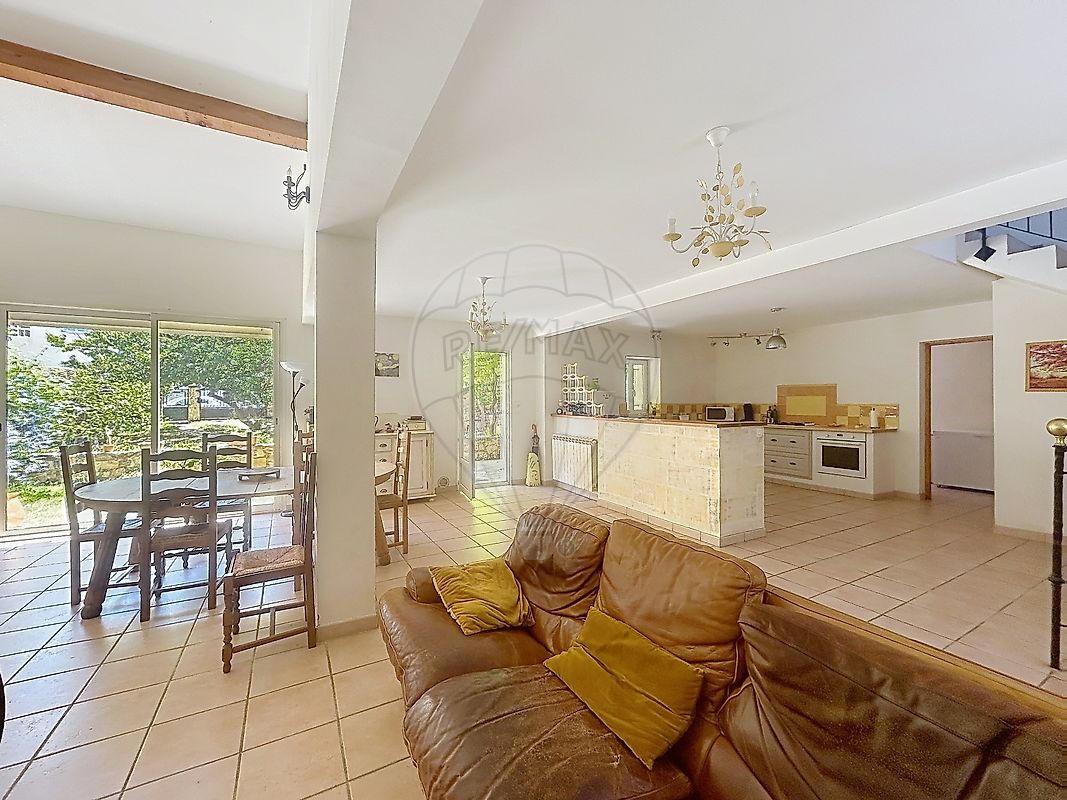 Maison à vendre, 4 pièces - Arles 13200