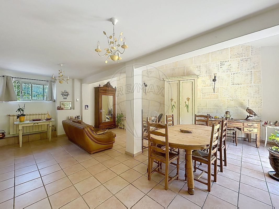 Maison à vendre, 4 pièces - Arles 13200