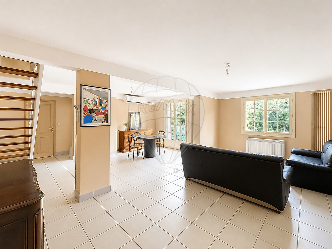 Appartement 107 m² · à Arles · 107 m² · 263 000 €