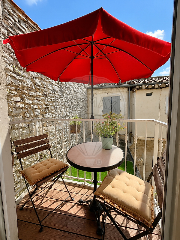 Appartement à vendre, 3 pièces - Nîmes 30000