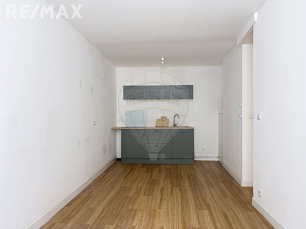 Maison à vendre, 4 pièces - Nîmes 30000