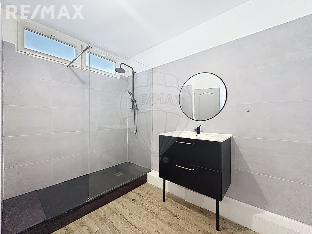 Maison à vendre, 4 pièces - Nîmes 30000