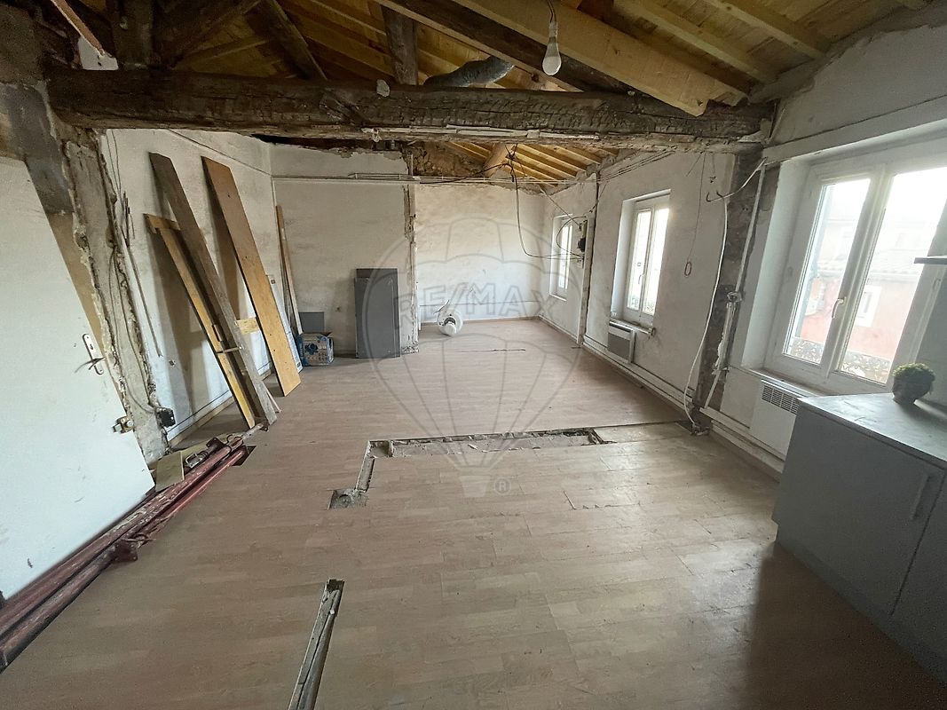 Appartement à vendre, 2 pièces - Nîmes 30000