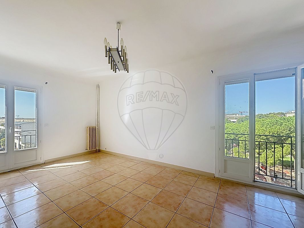Appartement à vendre, 2 pièces - Nîmes 30900