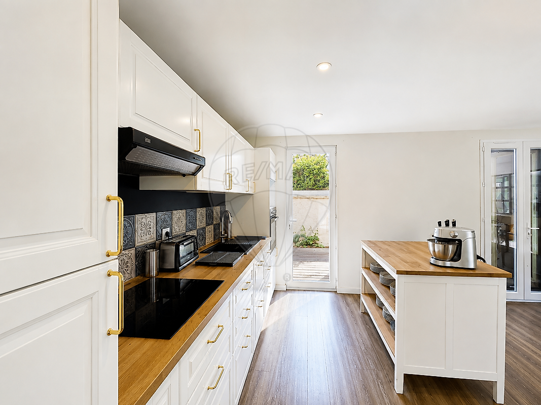 Maison à vendre, 4 pièces - Nîmes 30900