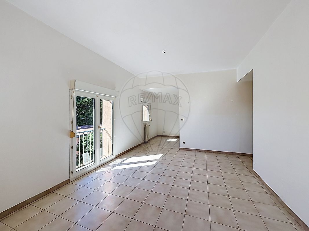Appartement à vendre, 3 pièces - Nîmes 30000