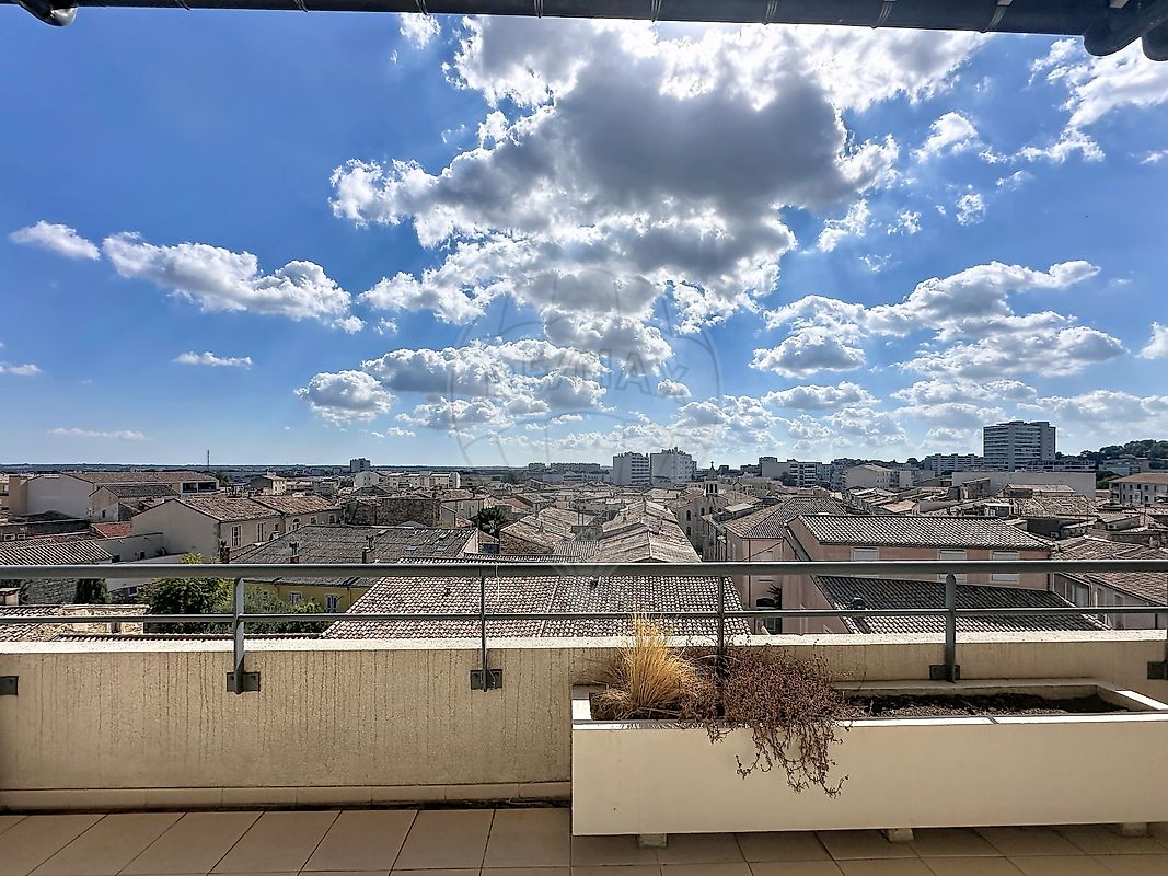 Appartement 65 m² · à Nîmes · 65 m² · 860 €/mois