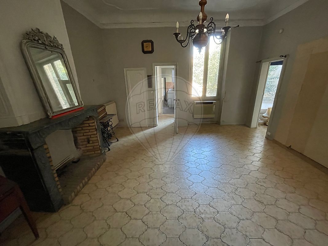 Appartement à vendre, 4 pièces - Nîmes 30000