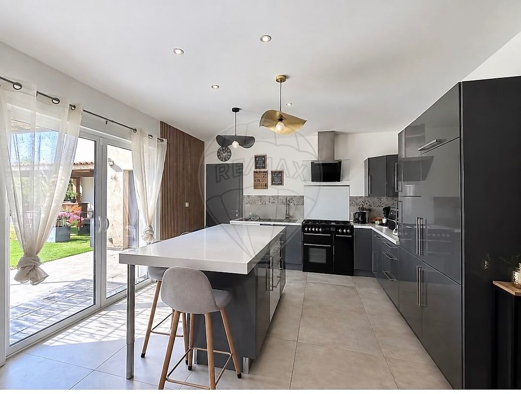 Maison à vendre, 5 pièces - Bellegarde 30127