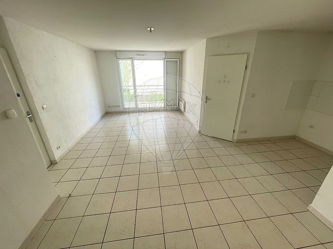 Appartement à vendre, 3 pièces - Nîmes 30000